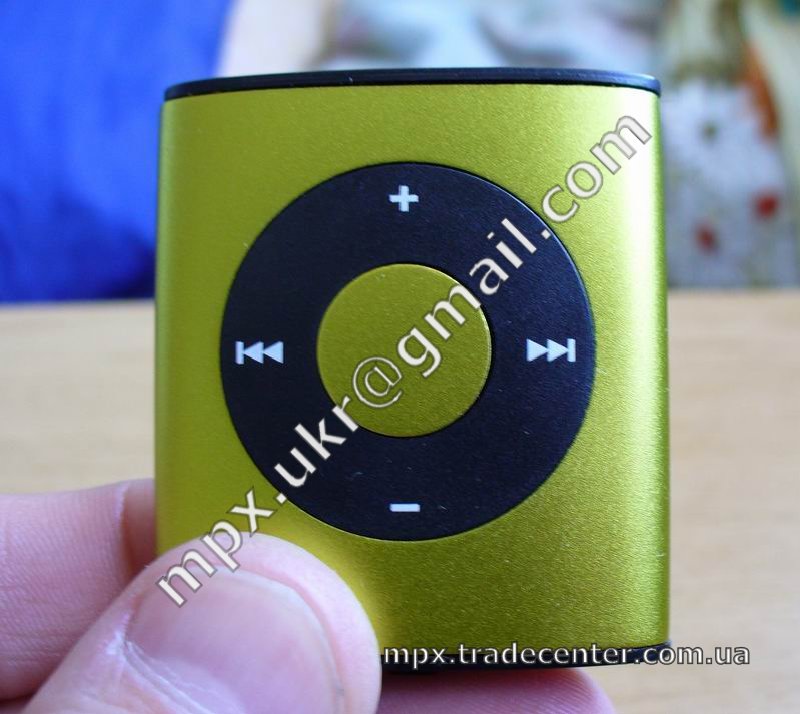 Китайский MP3 плеер, копия ipod shuffle 4g.